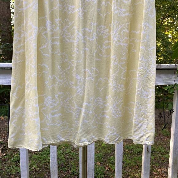 Nine West Pale Yellow White Abstract Stretch Midi Skirt - Picture 5 of 8